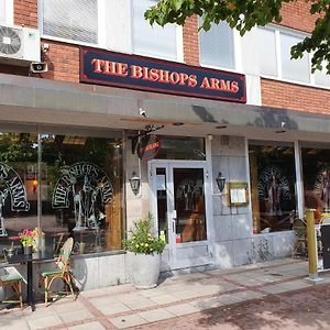 Hotel Bishops Arms Mora